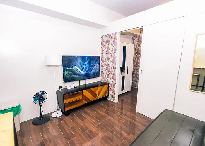 Apartment Escape Luxe 1br Makati Getaway Gym Swim Swim 2946 Fast Mb
