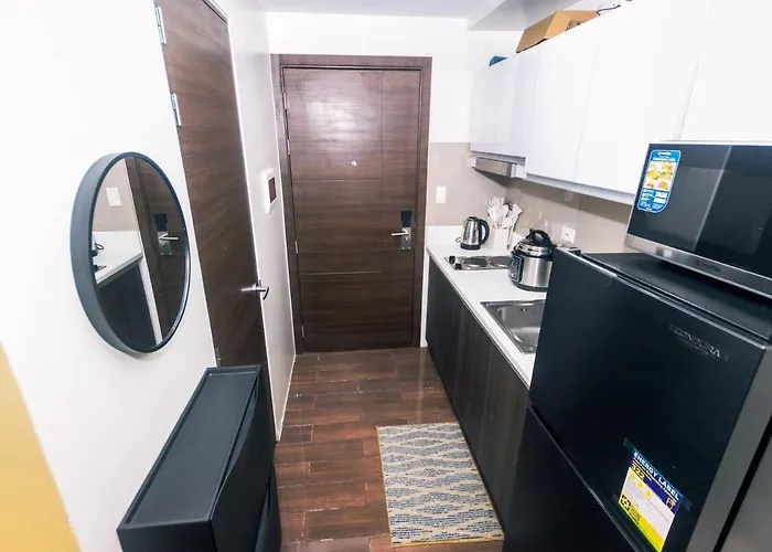 Escape Luxe 1br Makati Getaway Gym Swim Swim 2946 Fast Mb Apartment *
