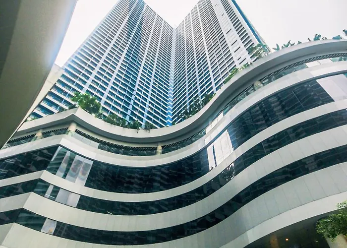 Escape Luxe 1br Makati Getaway Gym Swim Swim 2946 Fast Mb Apartment