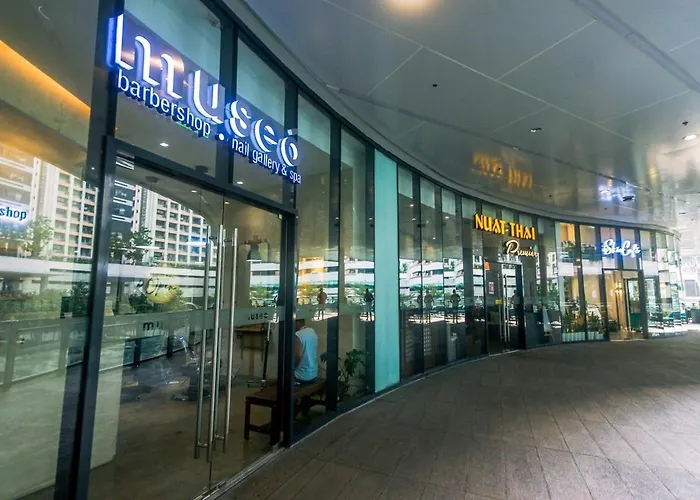 Escape Luxe 1br Makati Getaway Gym Swim Swim 2946 Fast Mb *