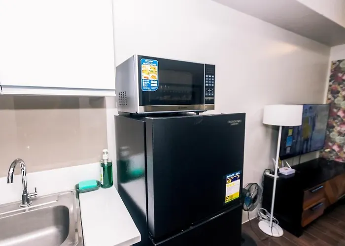 Escape Luxe 1br Makati Getaway Gym Swim Swim 2946 Fast Mb Apartment *