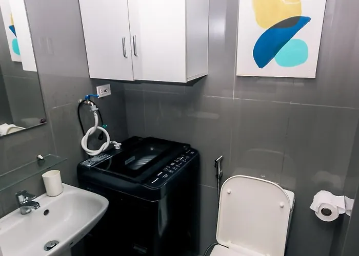 Escape Luxe 1br Makati Getaway Gym Swim Swim 2946 Fast Mb Manila