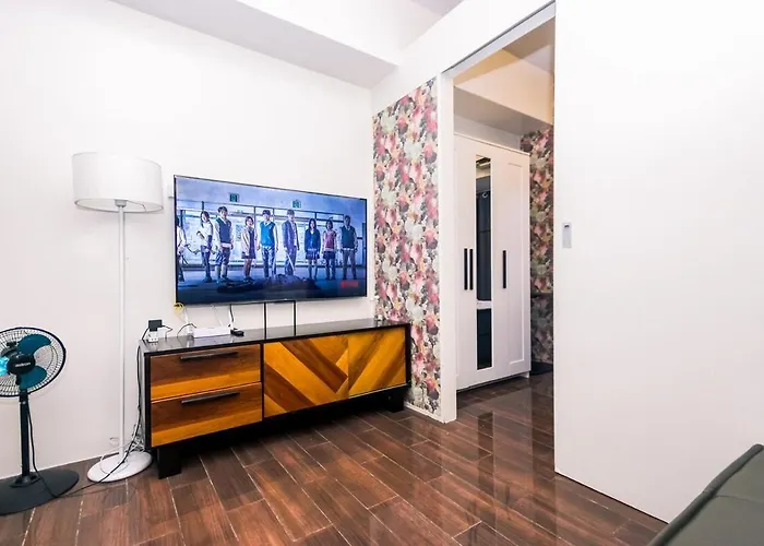 Escape Luxe 1br Makati Getaway Gym Swim Swim 2946 Fast Mb Apartment *